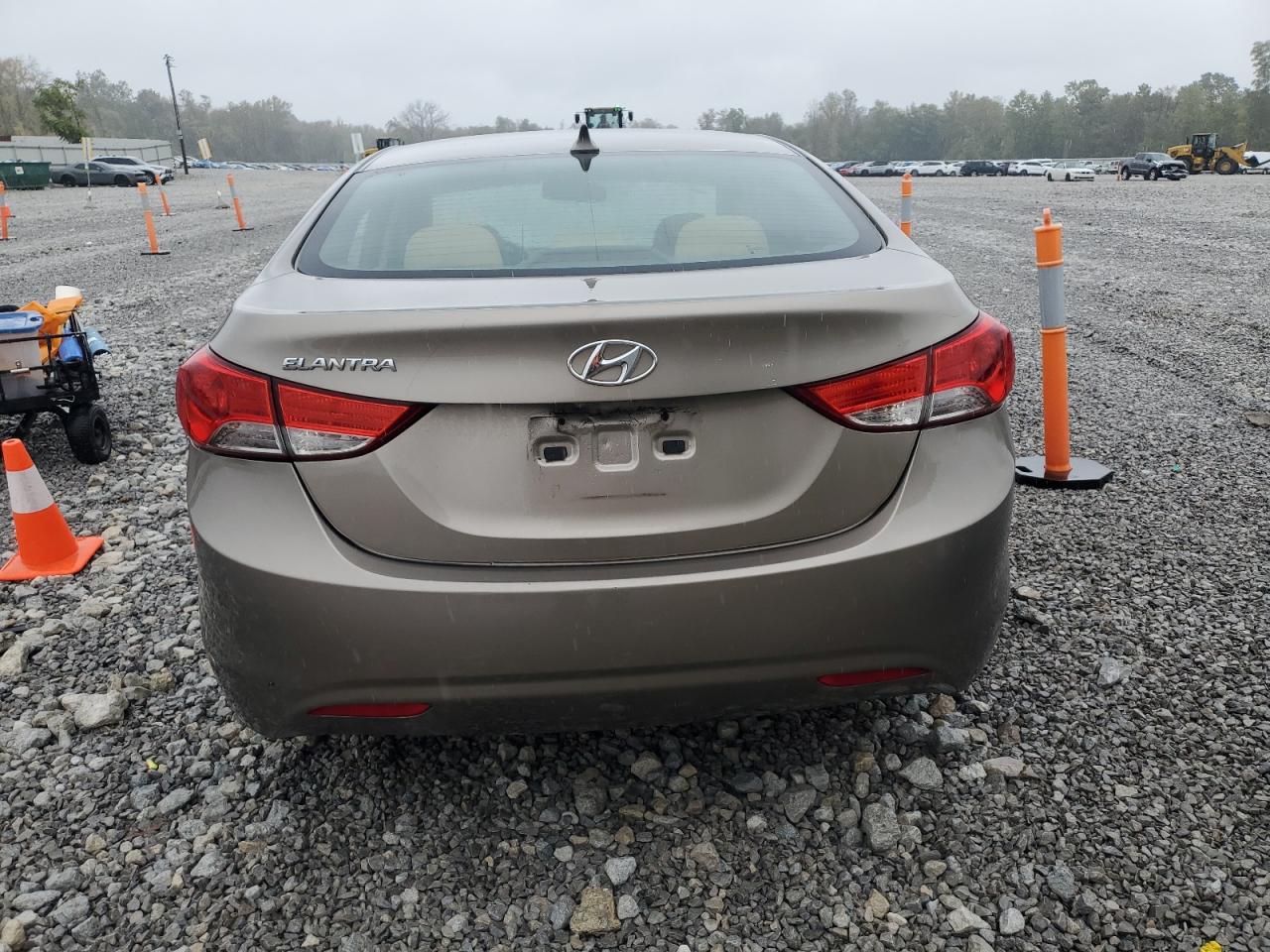 2013 Hyundai Elantra Gls VIN: 5NPDH4AE0DH374161 Lot: 85784495