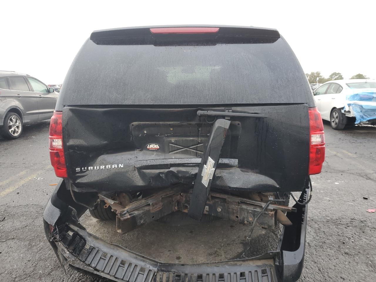 2007 Chevrolet Suburban K1500 VIN: 1GNFK163X7J175993 Lot: 82354525