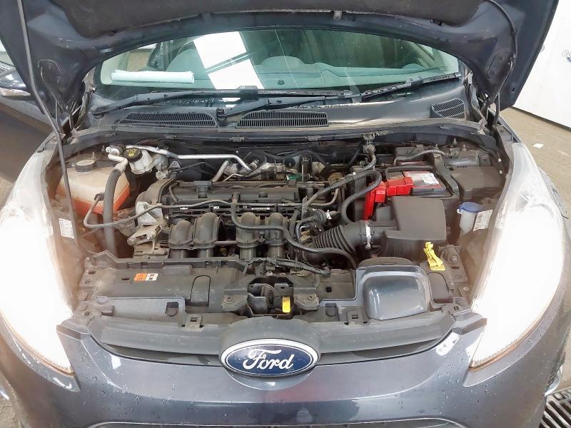 2010 FORD FIESTA TITANIUM AUTO 