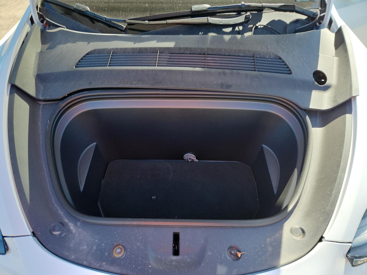 2025 Tesla Model Y VIN: 7SAYGDEE8SA366657 Lot: 82591985