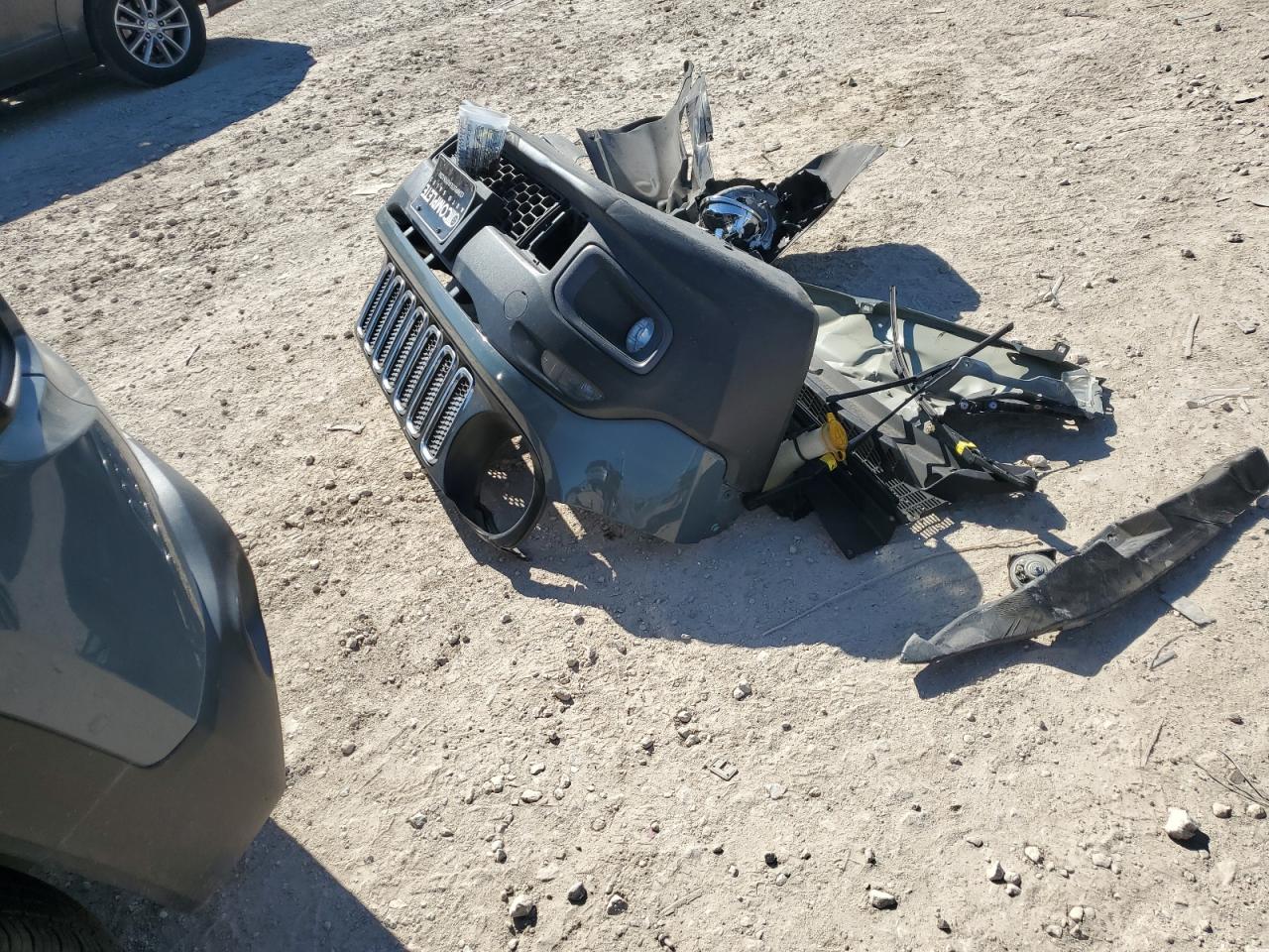 2018 Jeep Renegade Latitude VIN: ZACCJABB6JPH83688 Lot: 82373415