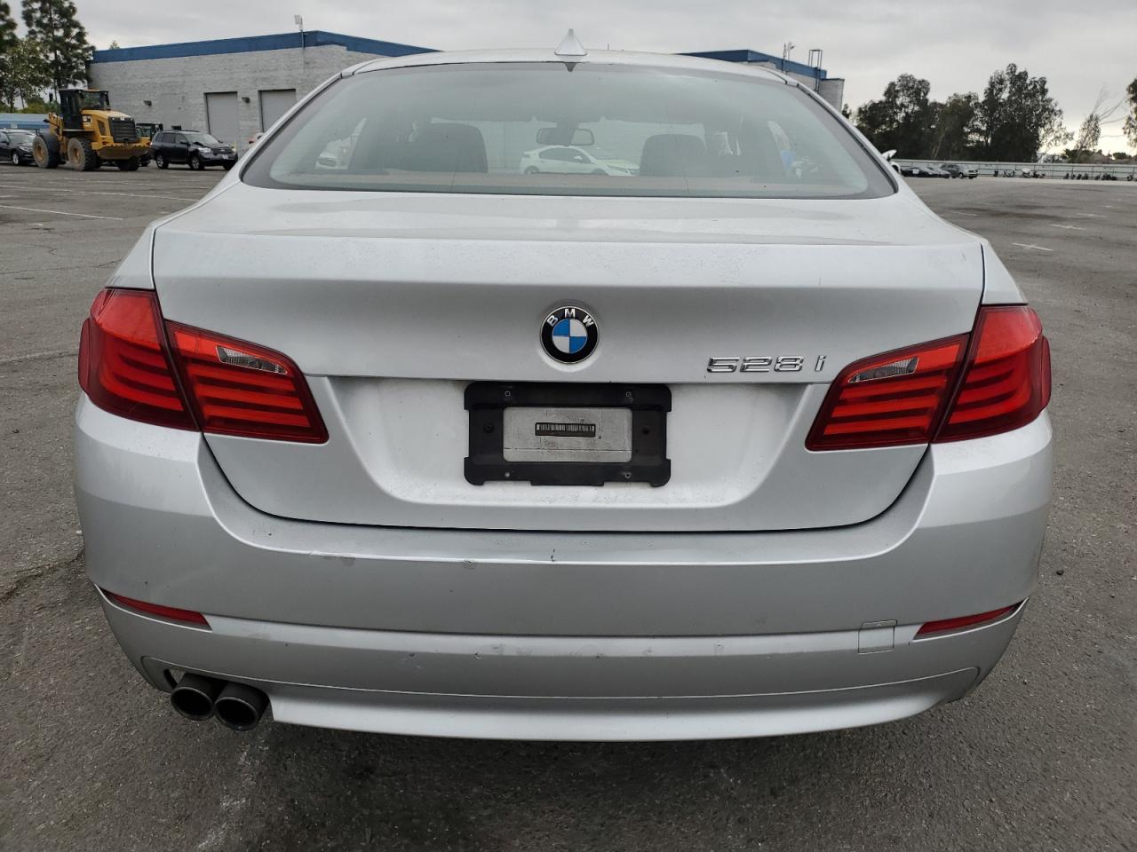 2011 BMW 528 I VIN: WBAFR1C50BC746640 Lot: 82195815