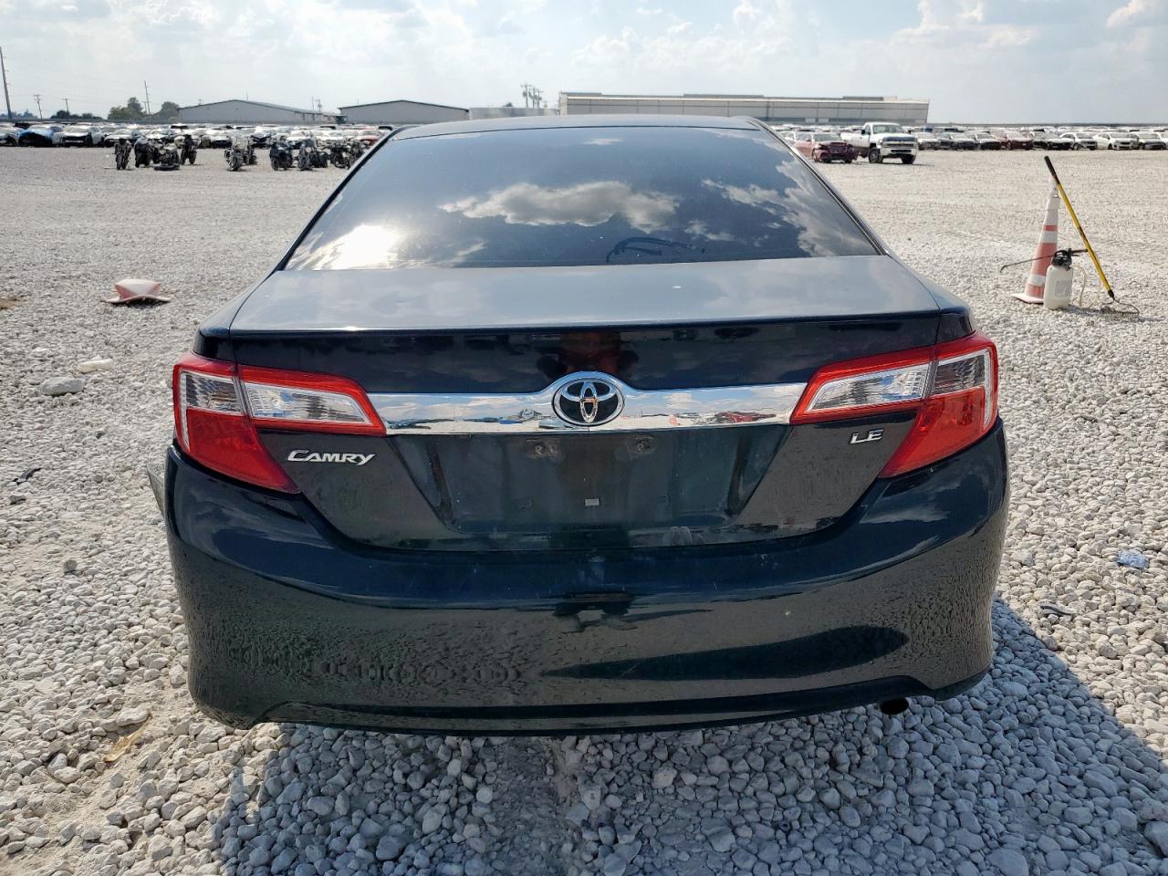 2014 Toyota Camry L VIN: 4T4BF1FK0ER410899 Lot: 85266545
