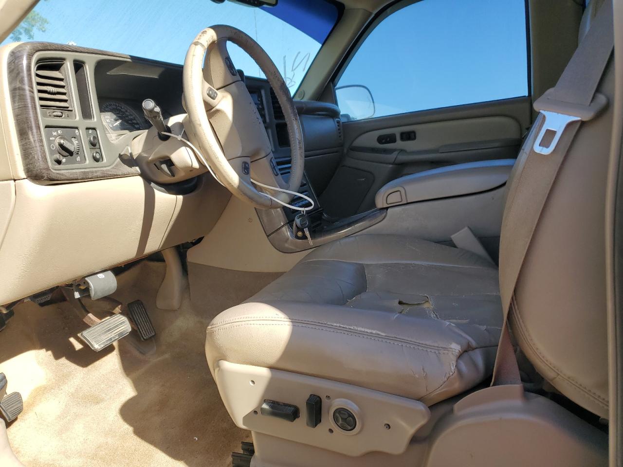 2005 GMC Sierra K1500 Denali VIN: 2GTEK63N451377761 Lot: 84632325