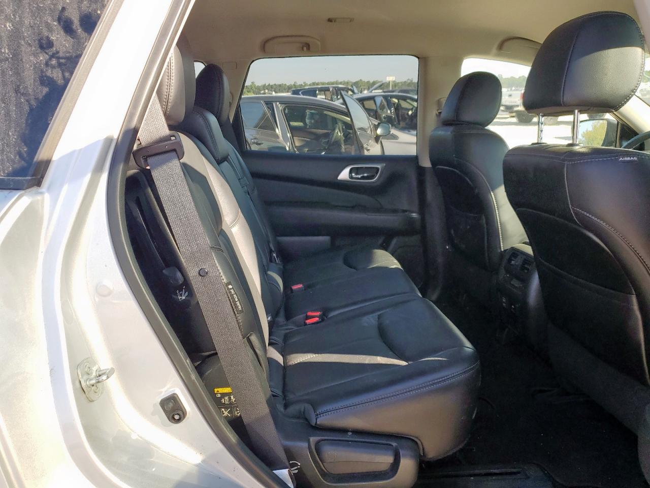 2018 Nissan Pathfinder S VIN: 5N1DR2MM0JC621718 Lot: 85914545