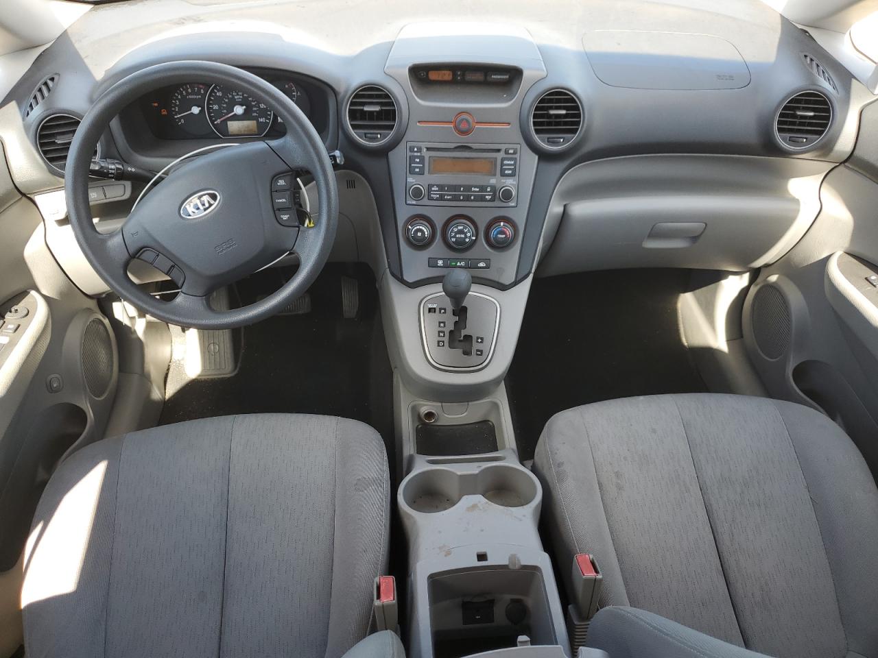 2008 Kia Rondo Lx VIN: KNAFG526787182610 Lot: 86864105