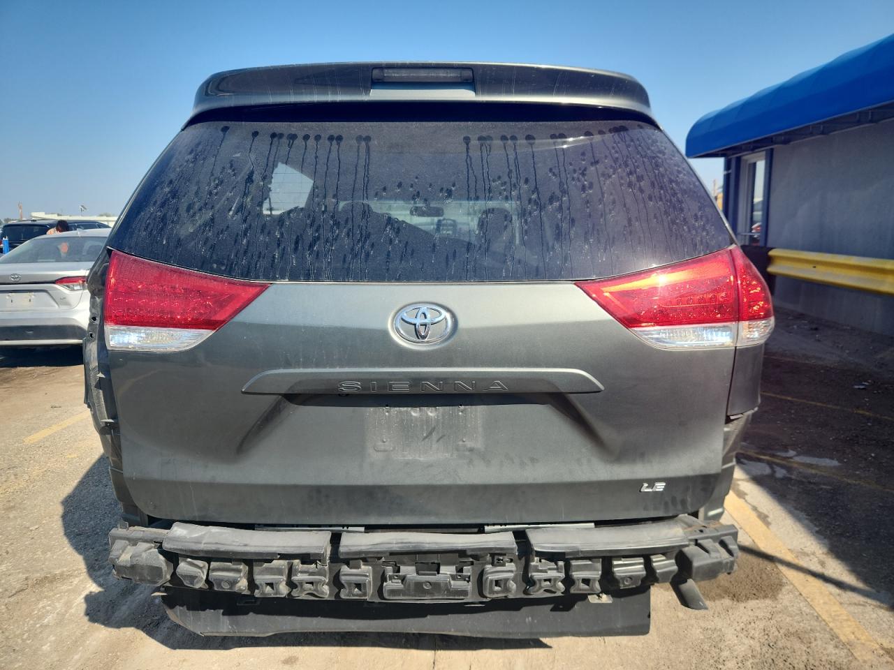 2013 Toyota Sienna Le VIN: 5TDKK3DC2DS385900 Lot: 85086015