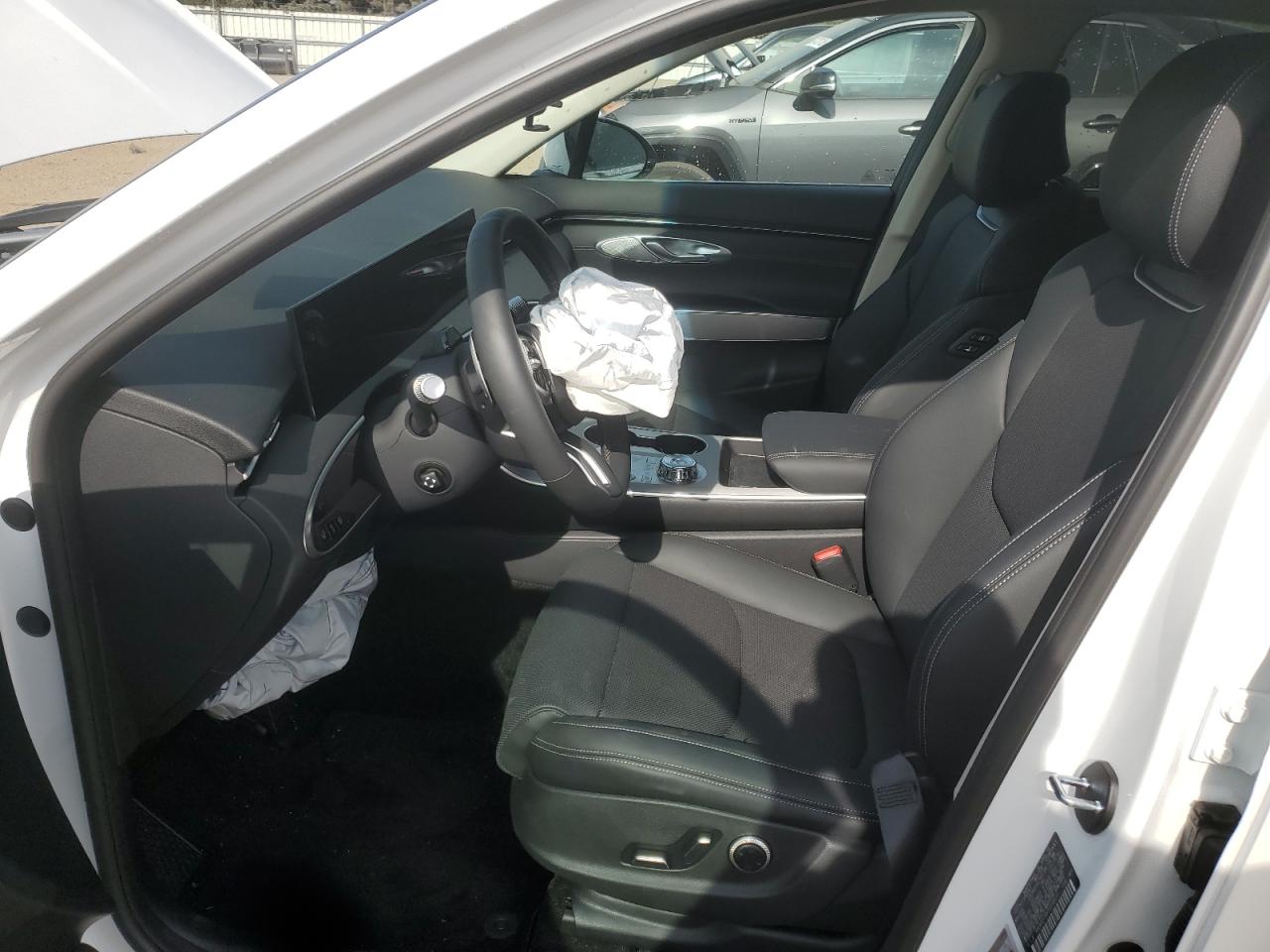 2026 Genesis Gv70 Base VIN: KMUMADTB8TU238577 Lot: 82059195