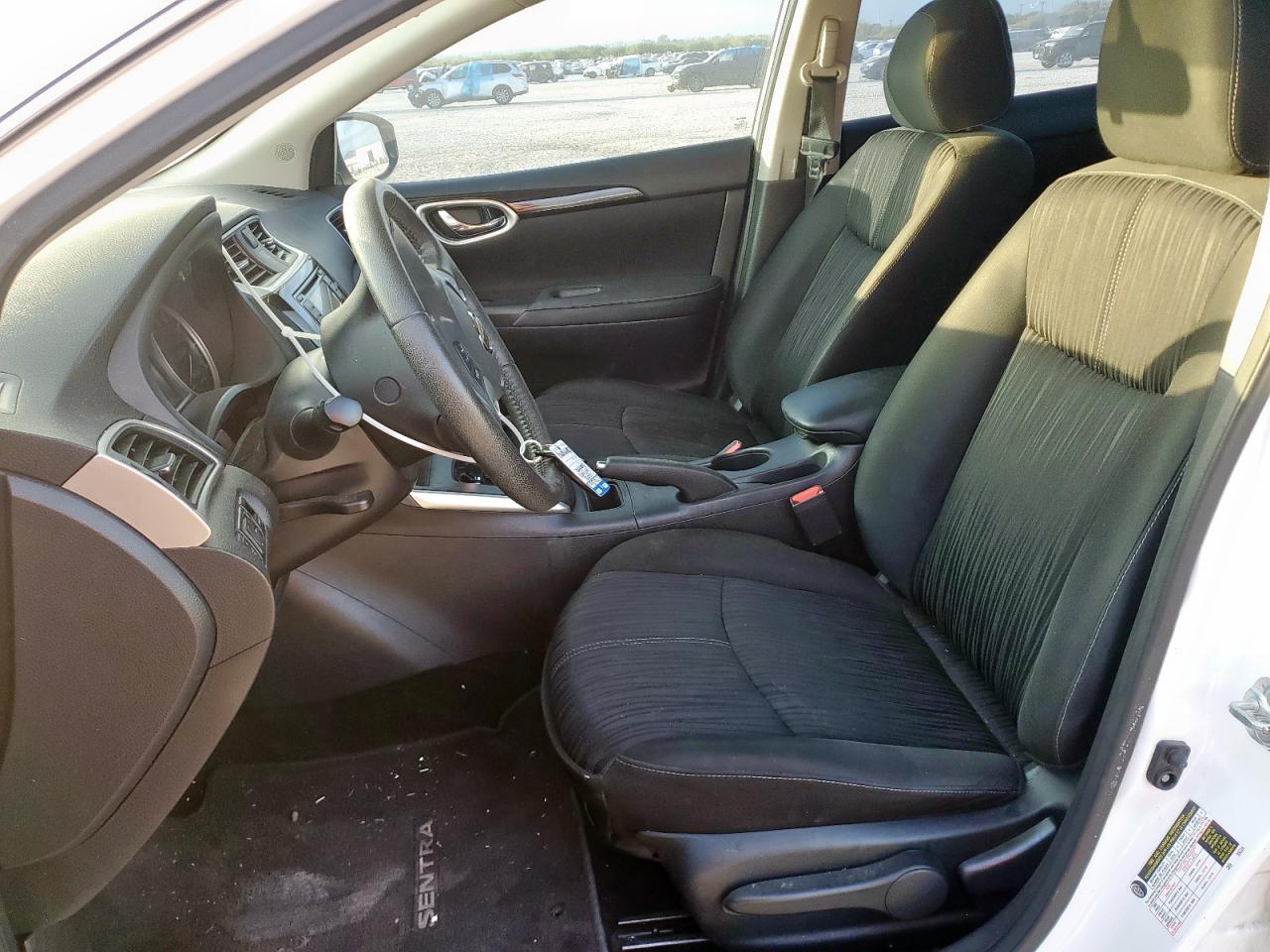 2018 Nissan Sentra S VIN: 3N1AB7AP0JL641837 Lot: 82456375