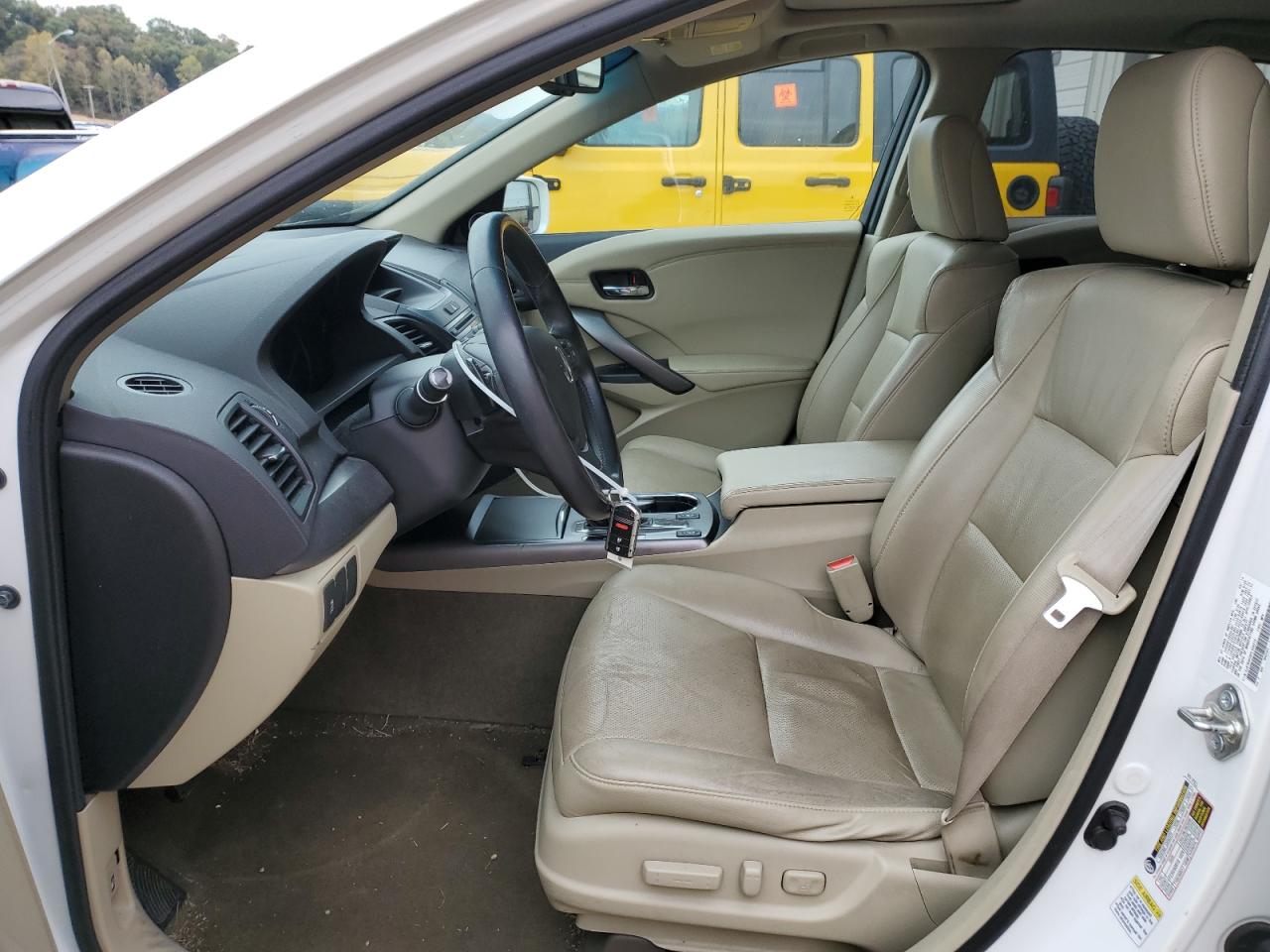 2015 Acura Rdx VIN: 5J8TB4H38FL006215 Lot: 82672815