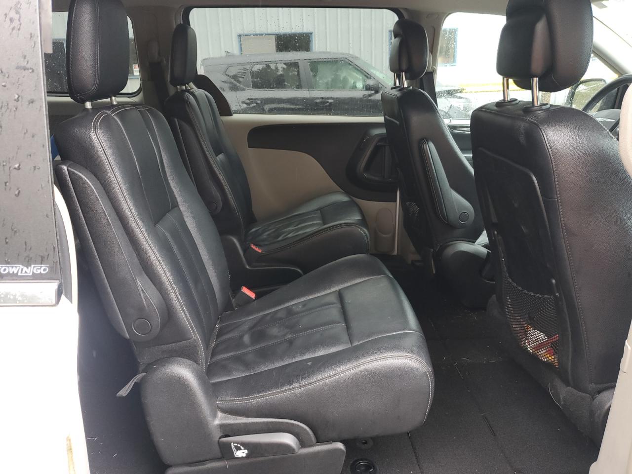 2014 Chrysler Town & Country Touring VIN: 2C4RC1BG0ER111613 Lot: 81973725