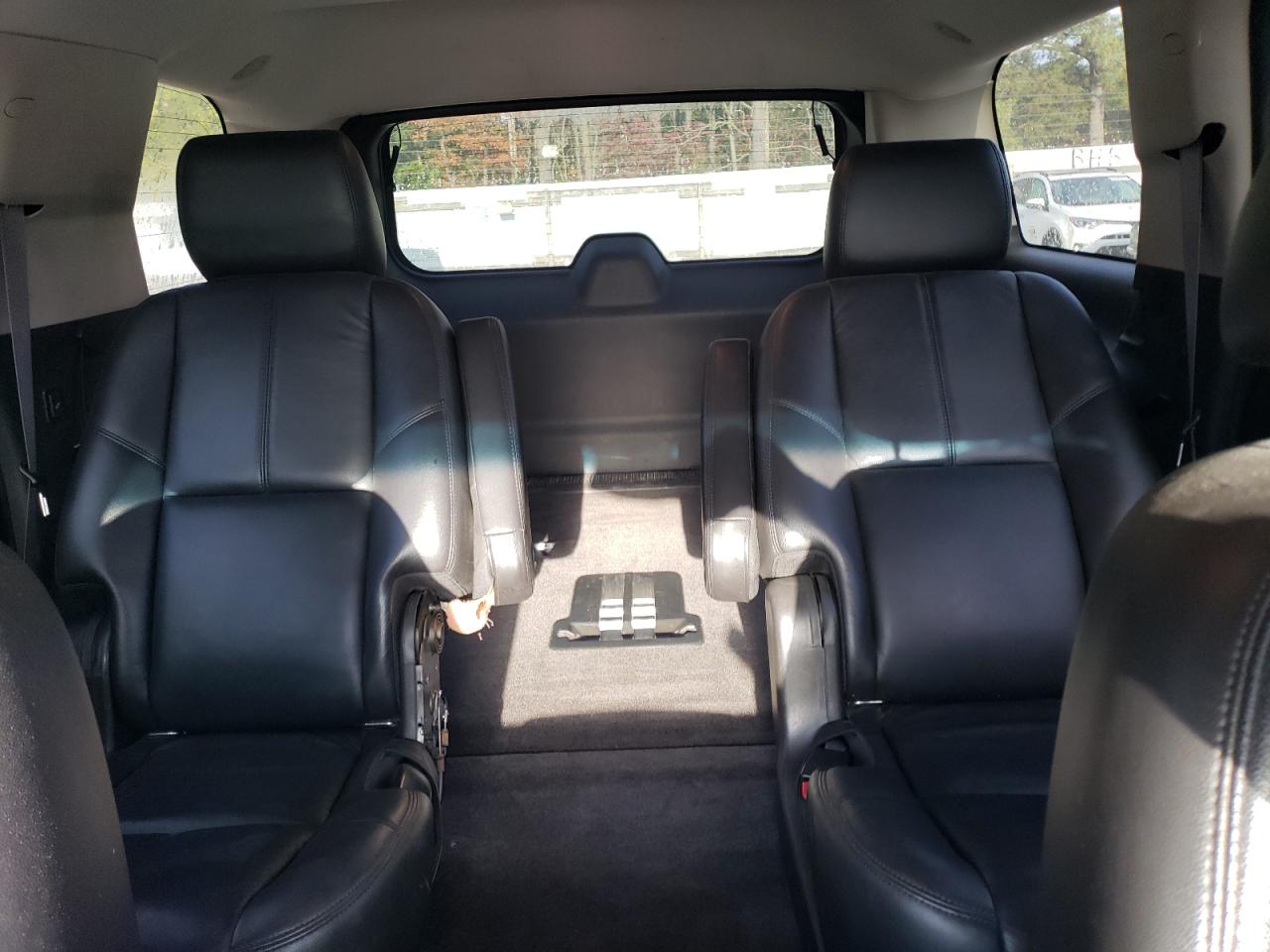 2011 GMC Yukon Slt 1500 4Wd VIN: 1GKS2GKC8HR179046 Lot: 89633585