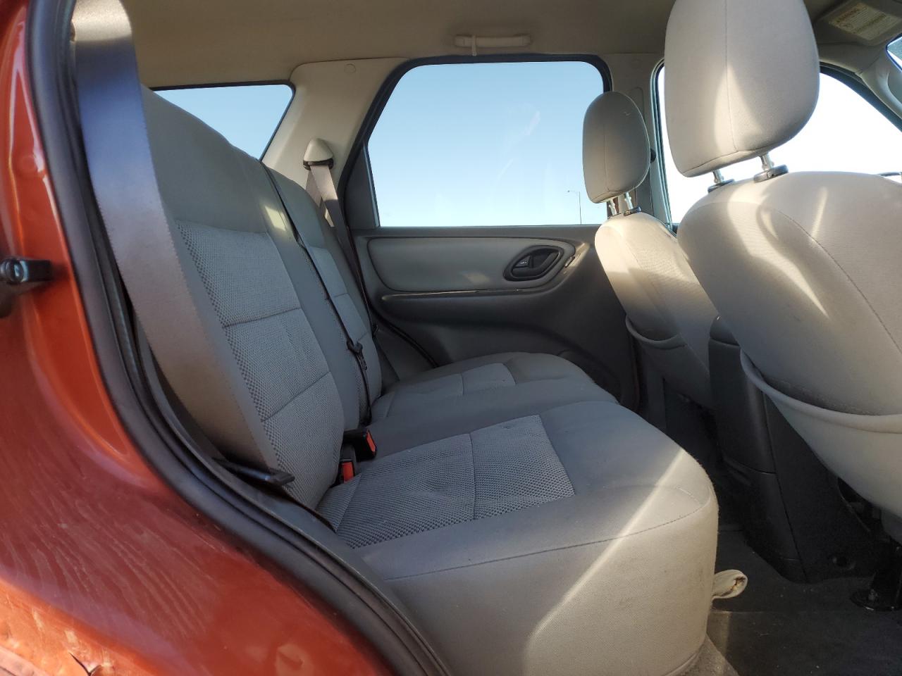2006 Ford Escape Xlt VIN: 1FMYU93106KA00394 Lot: 90471275