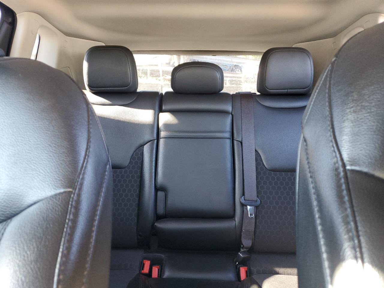 2019 Jeep Compass Latitude VIN: 3C4NJDBBXKT723918 Lot: 82299855