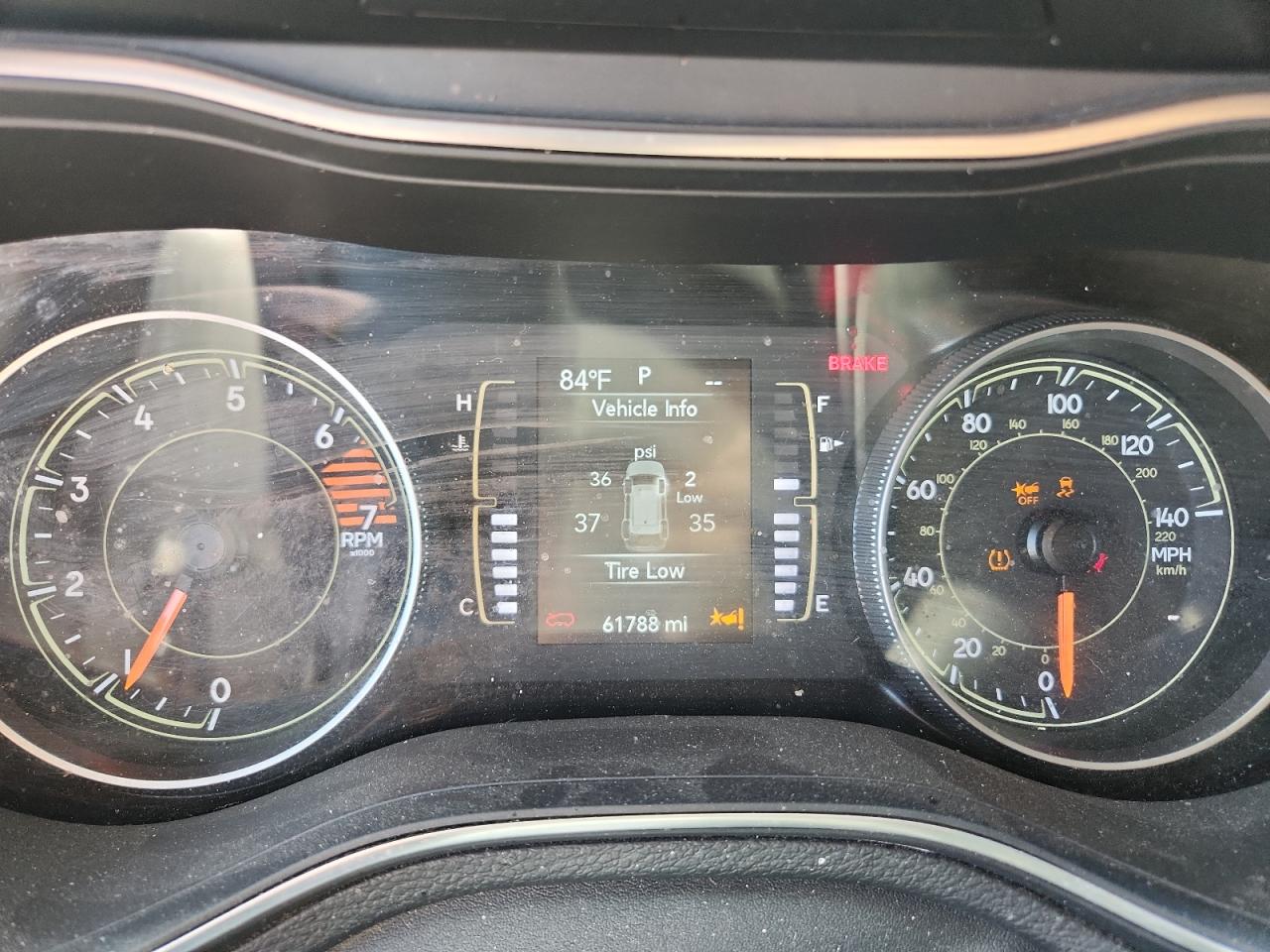 2021 Jeep Cherokee Latitude Plus VIN: 1C4PJMLB8MD118408 Lot: 84070055