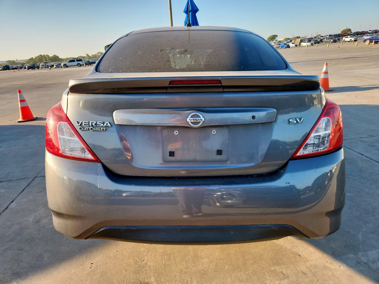 2017 Nissan Versa S VIN: 3N1CN7AP0HL892271 Lot: 84788265