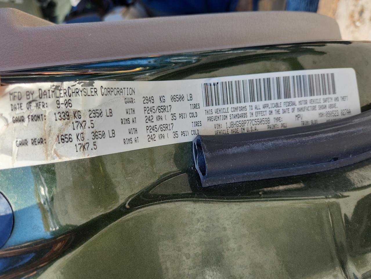 2007 Jeep Commander Limited VIN: 1J8HG58P77C550598 Lot: 85394115