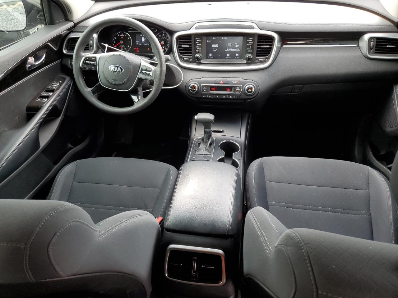 2019 Kia Sorento Lx VIN: 5XYPG4A58KG436099 Lot: 82329705