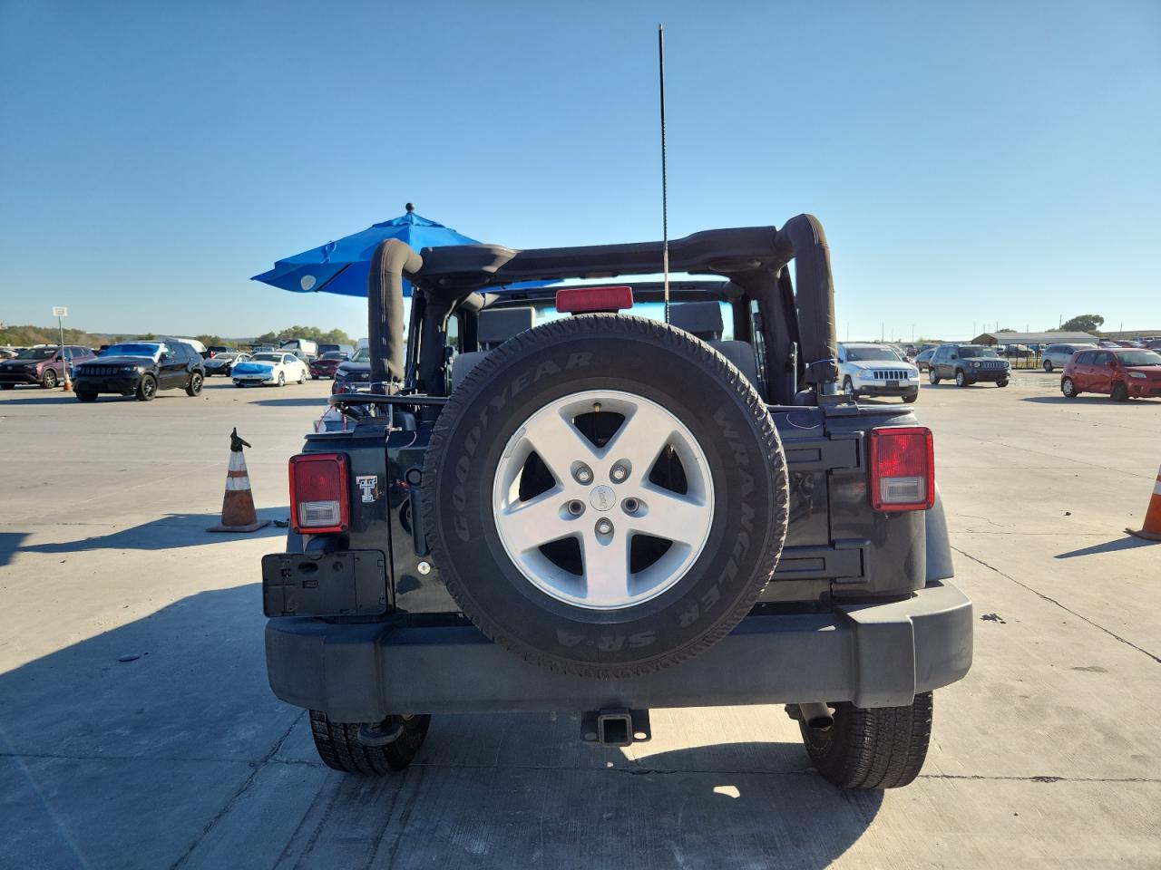 2010 Jeep Wrangler Sport VIN: 1J4AA2D17AL177686 Lot: 86880875