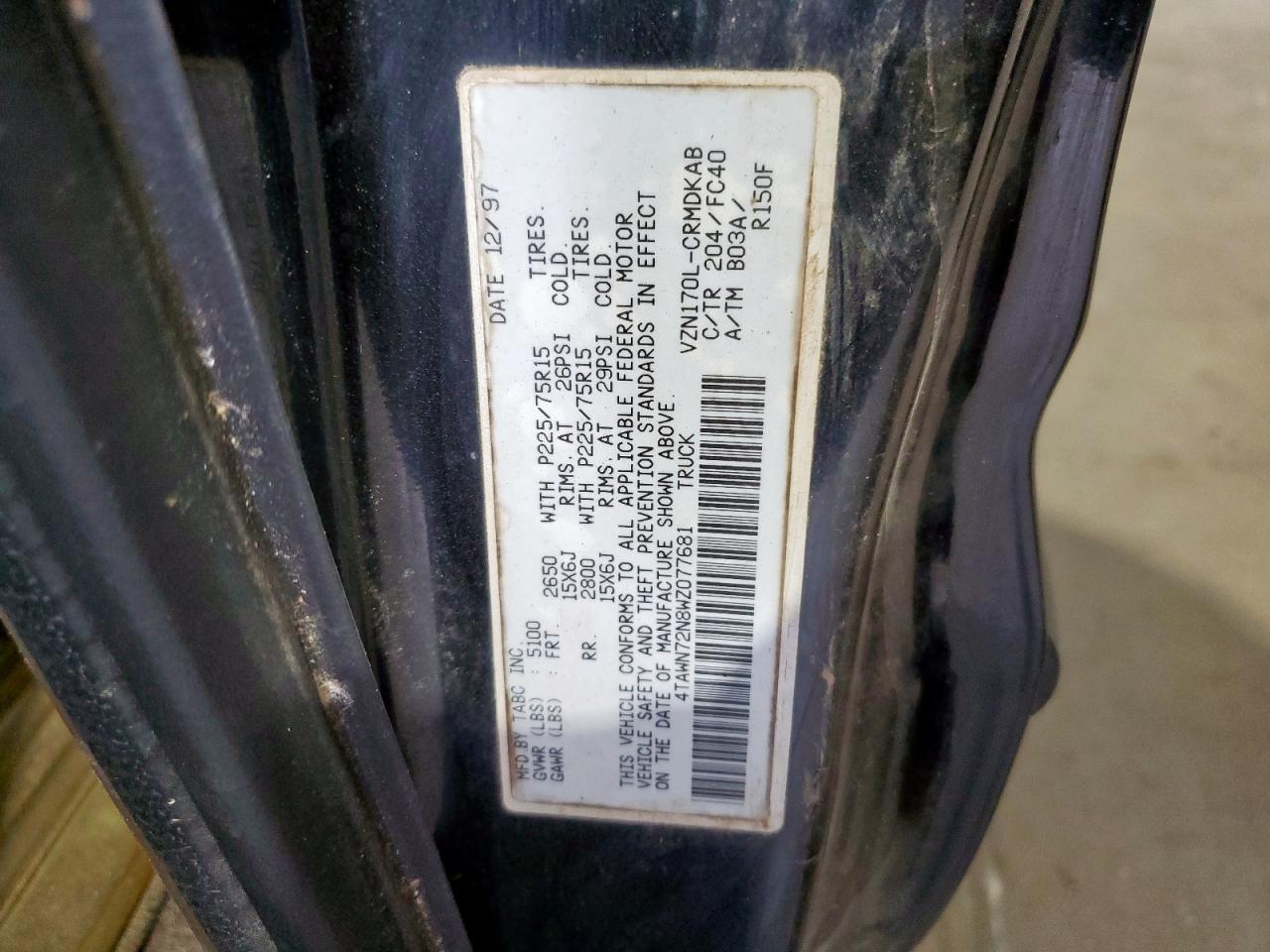 1998 Toyota Tacoma Xtracab VIN: 4TAWN72N8WZ077681 Lot: 84891125