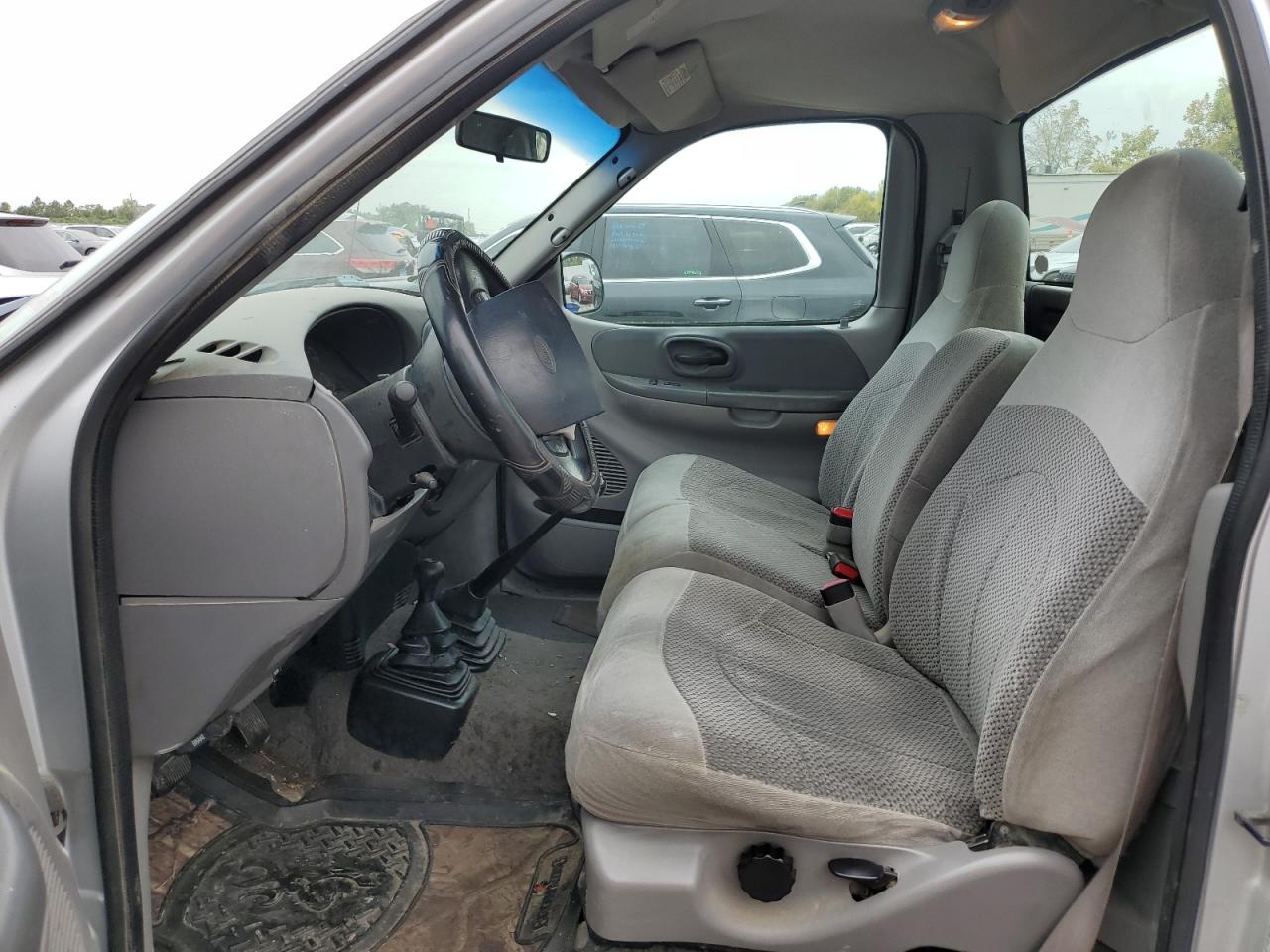 1999 Ford F150 VIN: 1FTZF182XXNA28869 Lot: 82433875