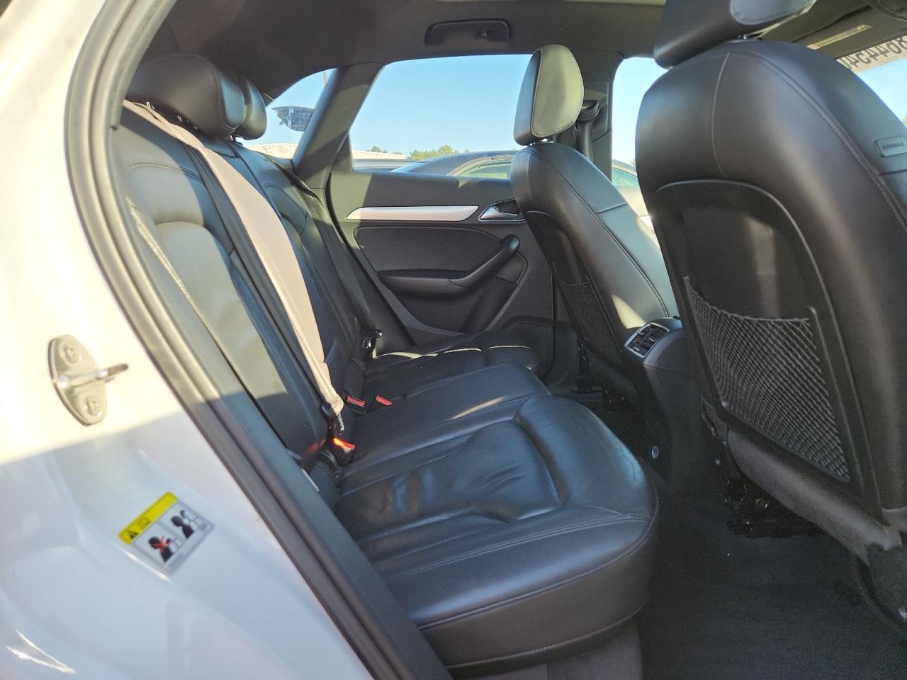 2015 Audi Q3 Premium Plus VIN: WA1EFCFS2FR010736 Lot: 86445405