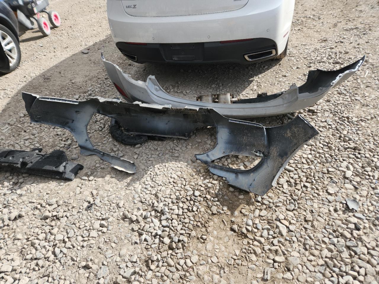 2013 Hyundai Veloster VIN: KMHTC6AD9DU128207 Lot: 85136075