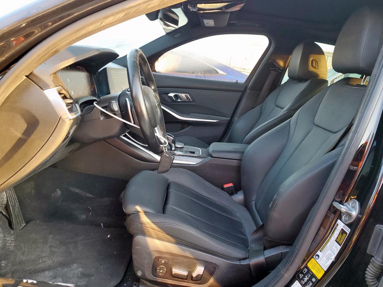 2020 BMW 330Xi VIN: 3MW5R7J07L8B05886 Lot: 82008415