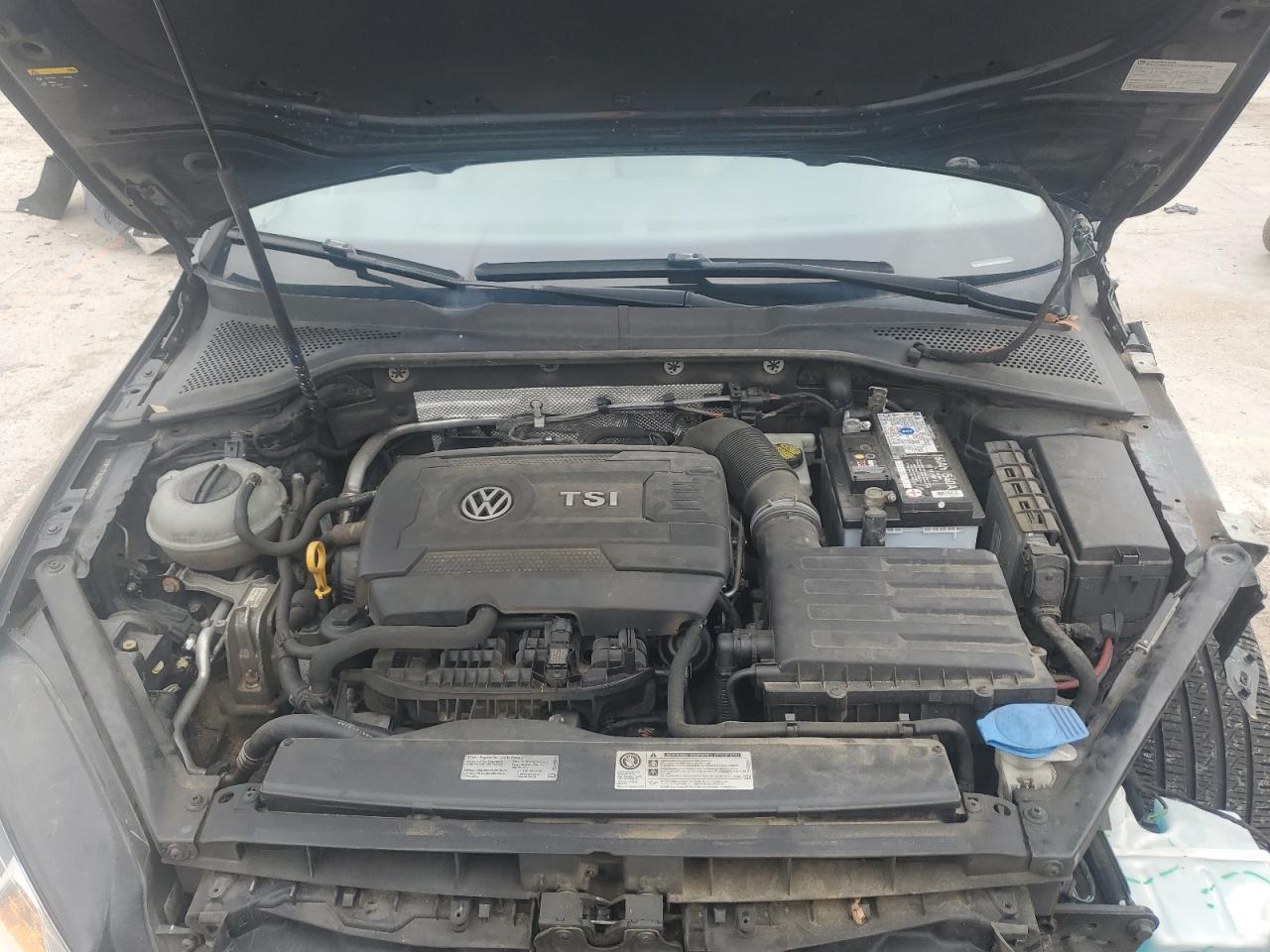 2017 Volkswagen Golf Sportwagen S VIN: 3VWC17AU2HM503796 Lot: 89893005