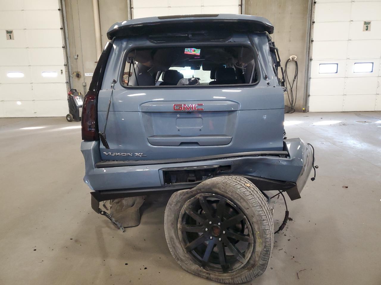 2016 GMC Yukon Xl K1500 Slt VIN: 1GKS2GKC6GR214763 Lot: 82290565