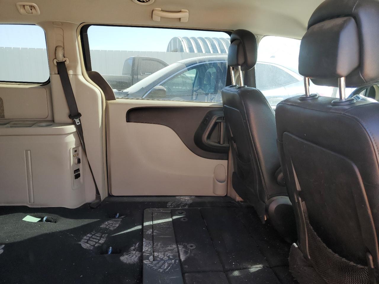 2014 Chrysler Town & Country Touring VIN: 2C4RC1BG7ER396066 Lot: 82585775