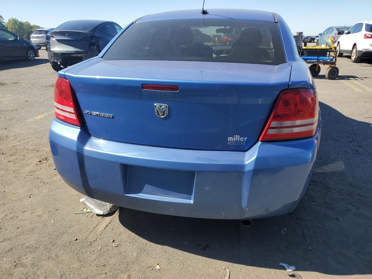 2008 Dodge Avenger Se VIN: 1B3LC46J78N257636 Lot: 84888485