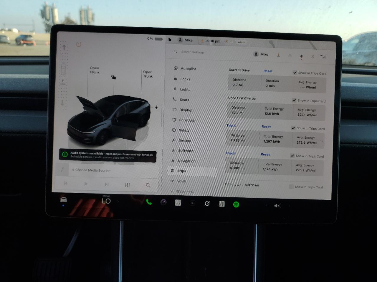 2026 Tesla Model Y VIN: 7SAYGDEE0TF375664 Lot: 85383245