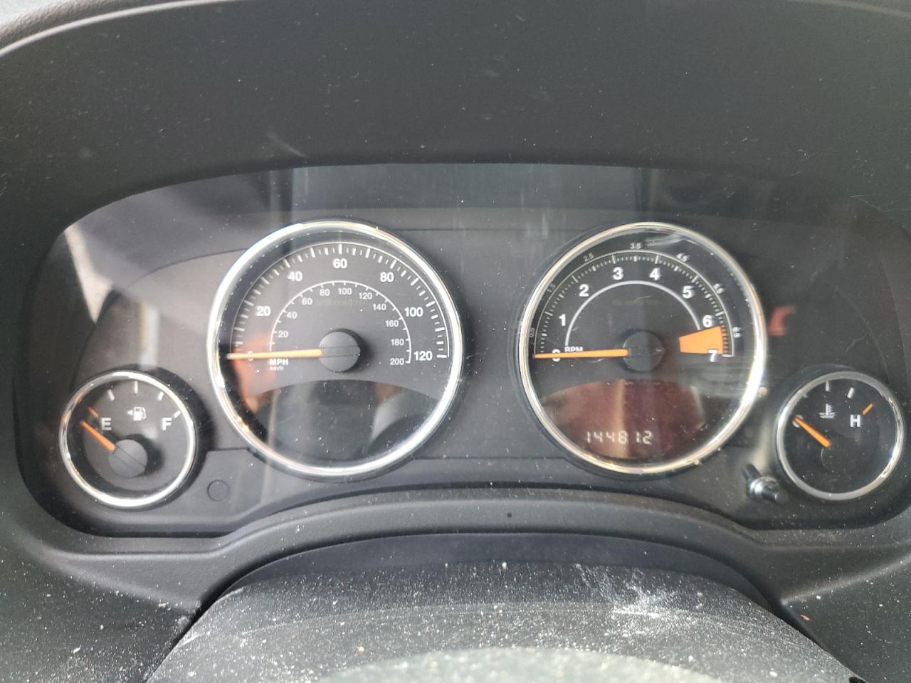 2014 Jeep Compass Latitude VIN: 1C4NJDEB6ED735120 Lot: 89876965