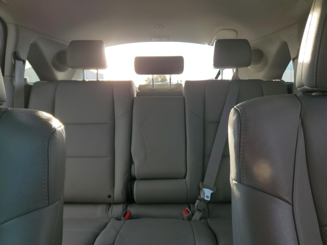 2017 Acura Rdx Advance VIN: 5J8TB4H71HL011388 Lot: 82750555