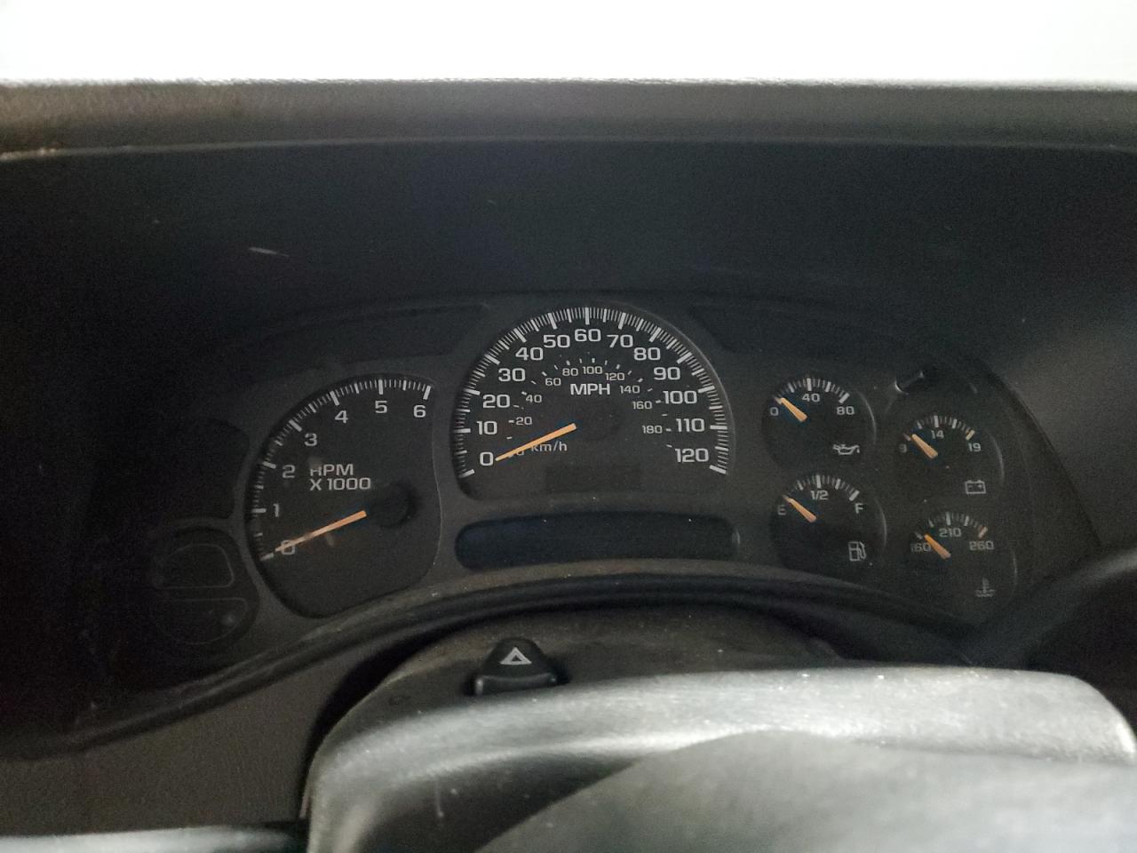 2004 Chevrolet Silverado K1500 VIN: 1GCEK19V64E123704 Lot: 87049815
