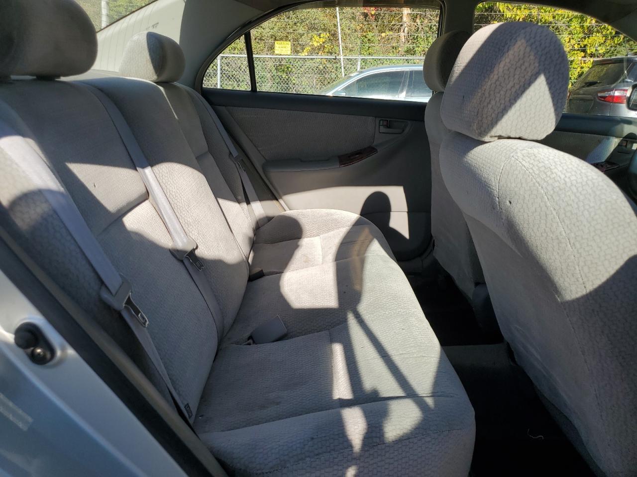 2004 Toyota Corolla Ce VIN: 2T1BR32E94C232438 Lot: 82419475