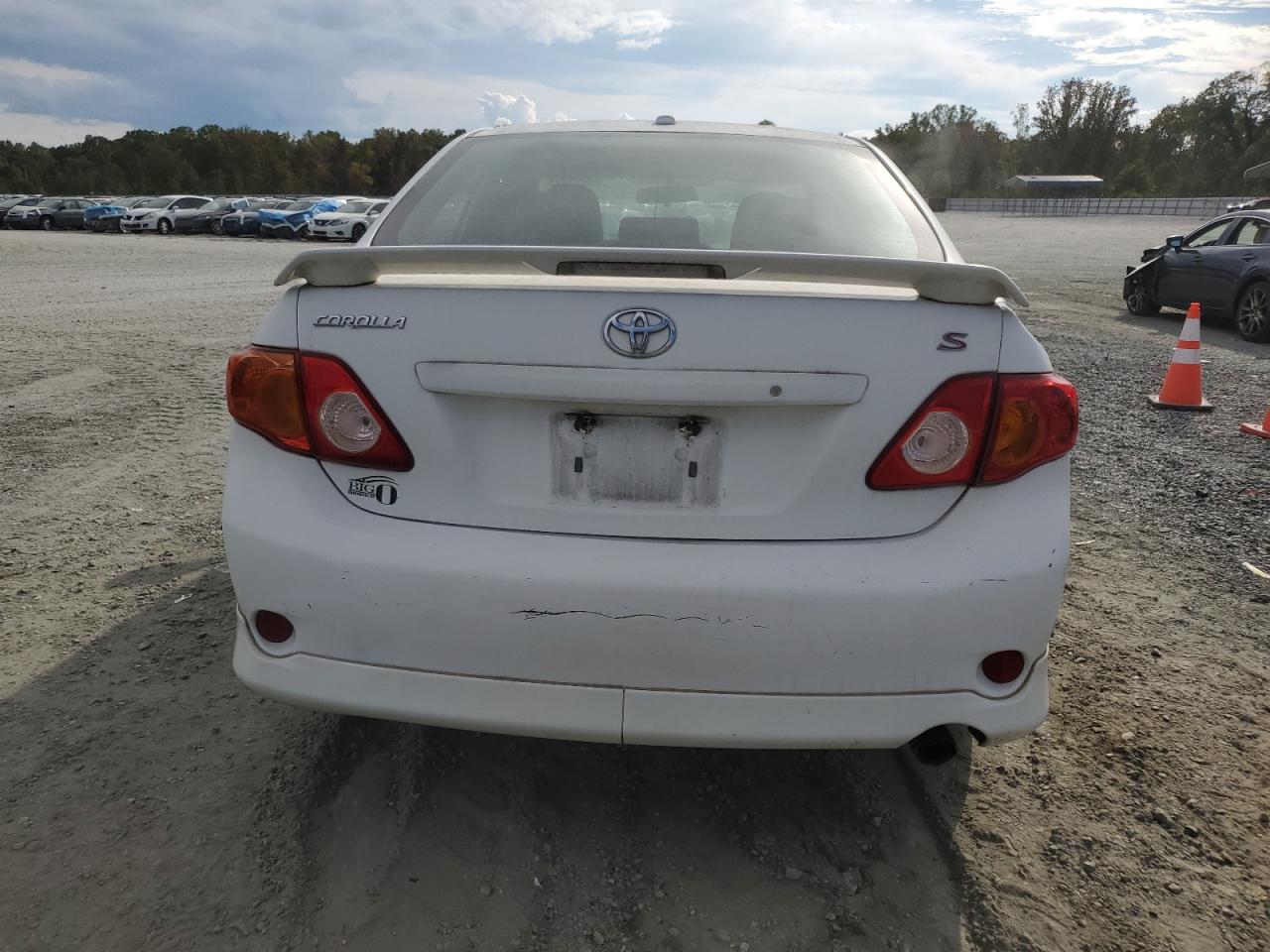 2010 Toyota Corolla Base VIN: 1NXBU4EE4AZ350164 Lot: 84811325