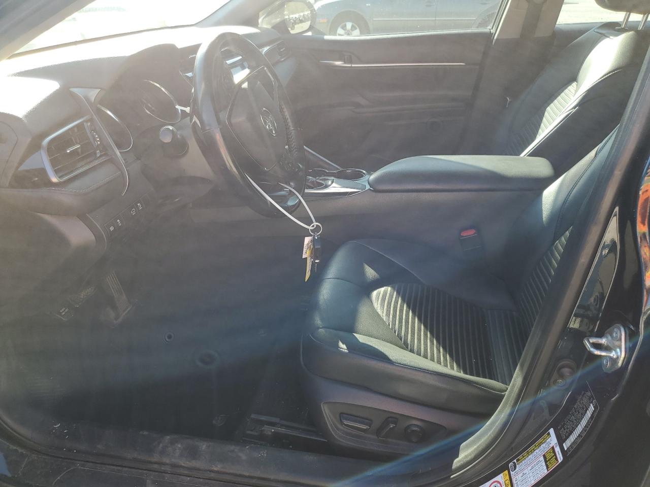 2019 Toyota Camry L VIN: 4T1B11HK4KU746377 Lot: 85077145