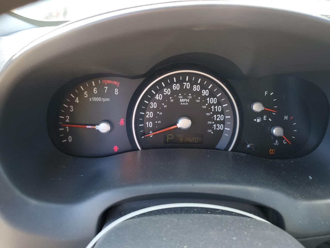 2011 Kia Sedona Lx VIN: KNDMG4C76B6413344 Lot: 82663255