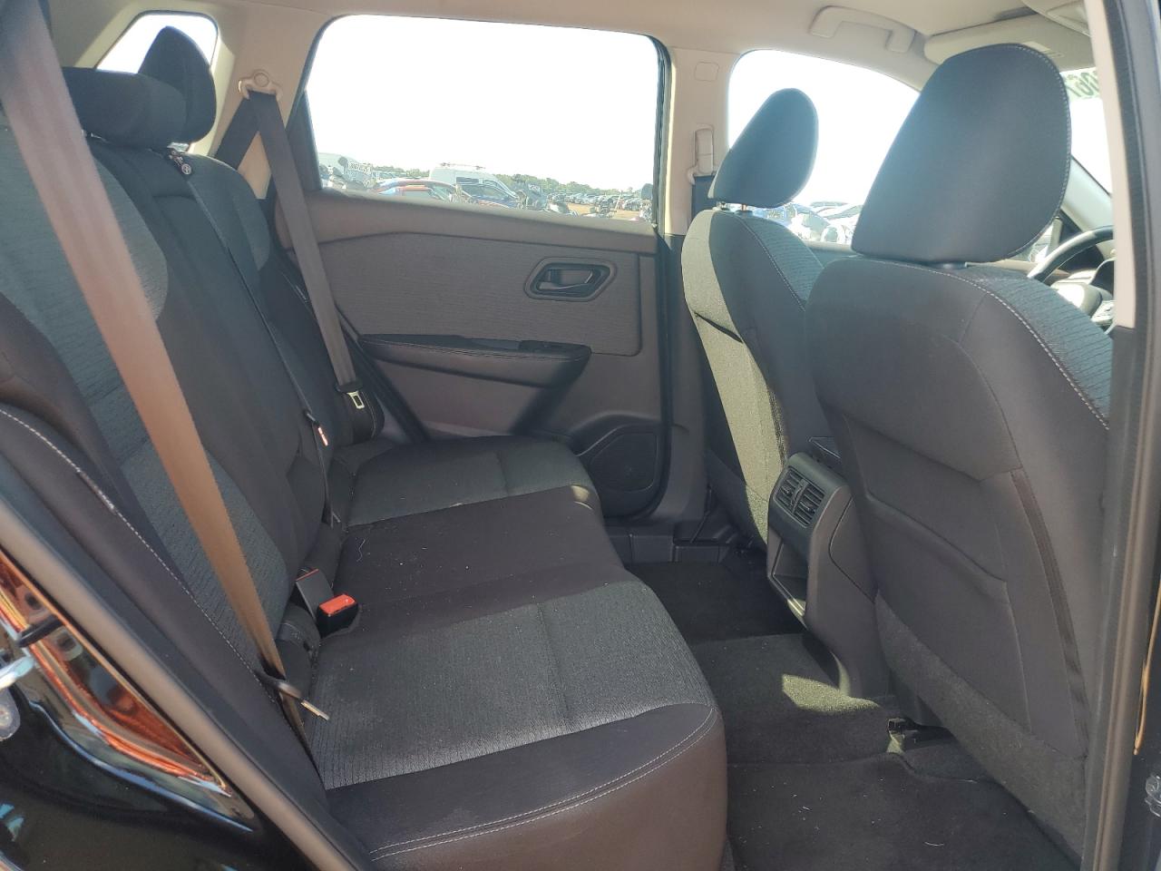 2022 Nissan Rogue S VIN: 5N1BT3AA3NC686724 Lot: 84760675