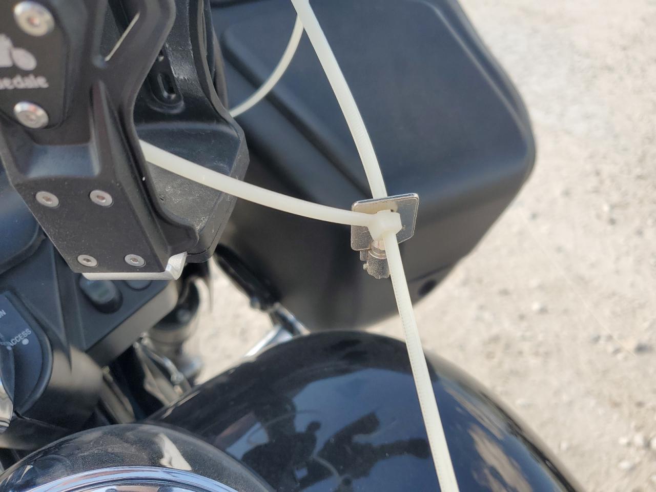 2010 Harley-Davidson Fltrx VIN: 1HD1KH415AB674990 Lot: 86873735