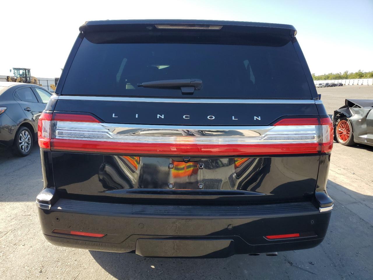 2018 Lincoln Navigator Reserve VIN: 5LMJJ2LT1JEL13378 Lot: 82330205