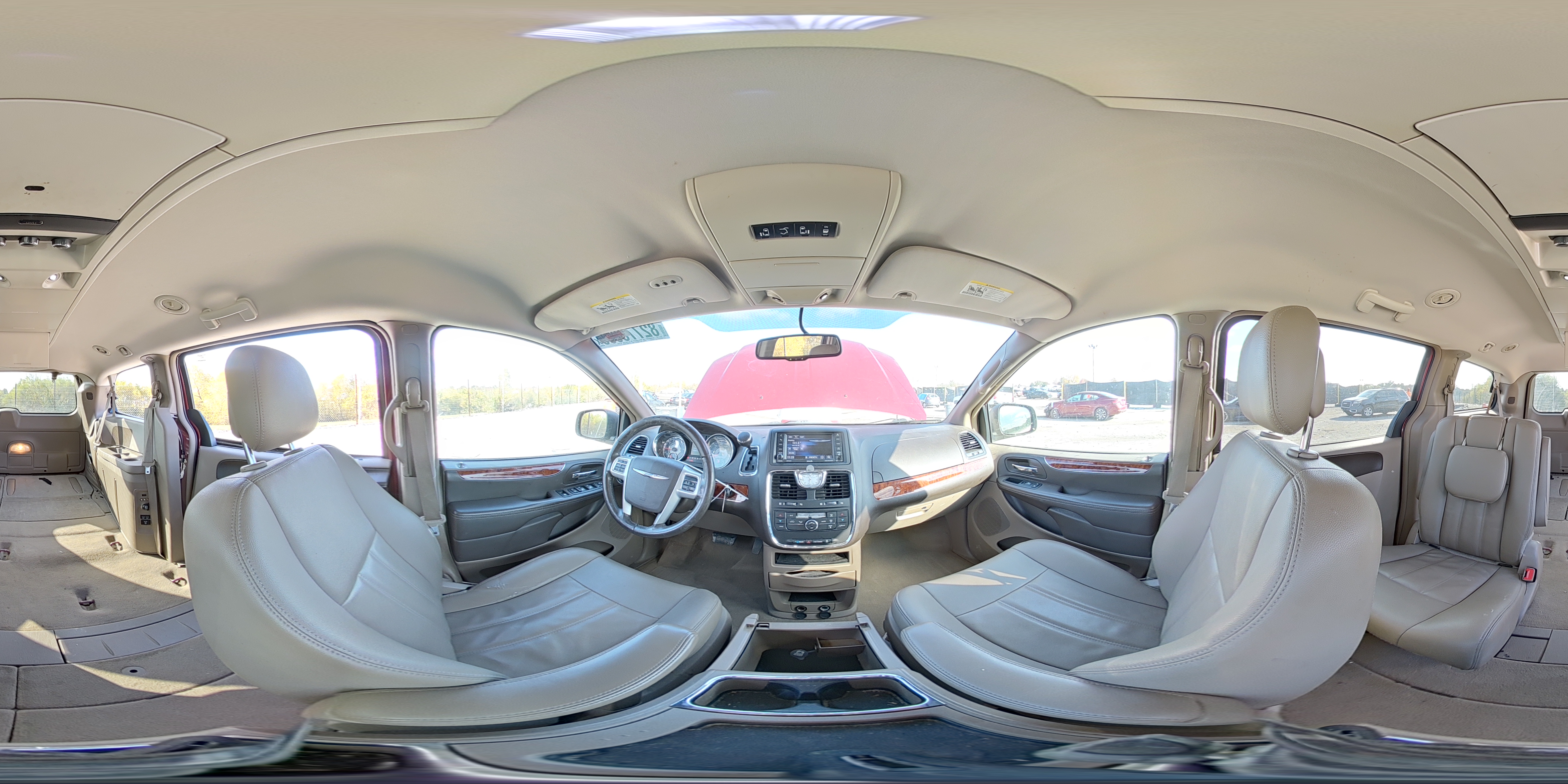 2016 Chrysler Town & Country Touring VIN: 2C4RC1BG4GR173275 Lot: 92815785