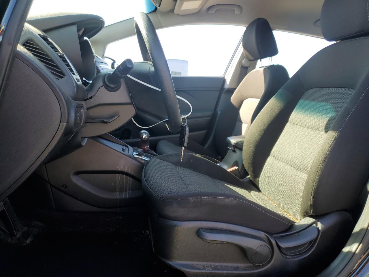 2017 Kia Forte Lx VIN: KNAFK5A85H5690457 Lot: 90640335