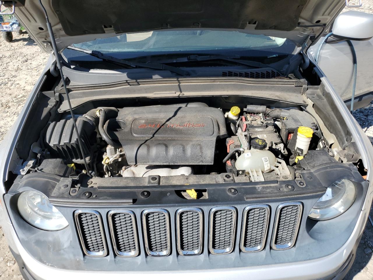 2015 Jeep Renegade Latitude VIN: ZACCJBBT6FPB50775 Lot: 84435195