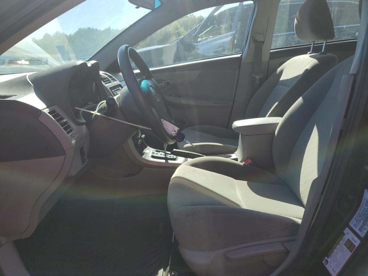 2009 Toyota Corolla Base VIN: 1NXBU40E29Z006240 Lot: 69172675