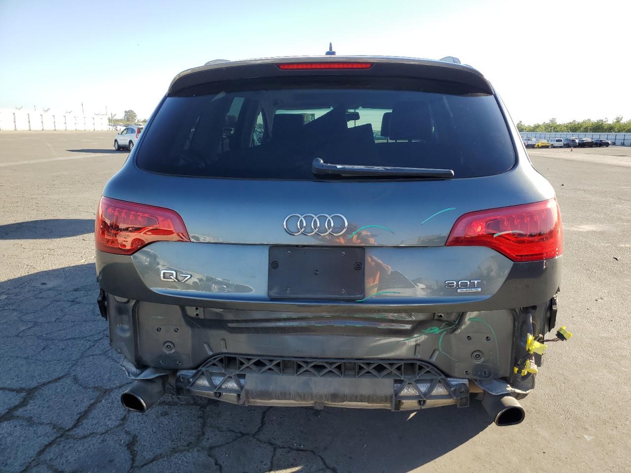2015 Audi Q7 Premium Plus VIN: WA1LGAFE7FD023224 Lot: 85521005