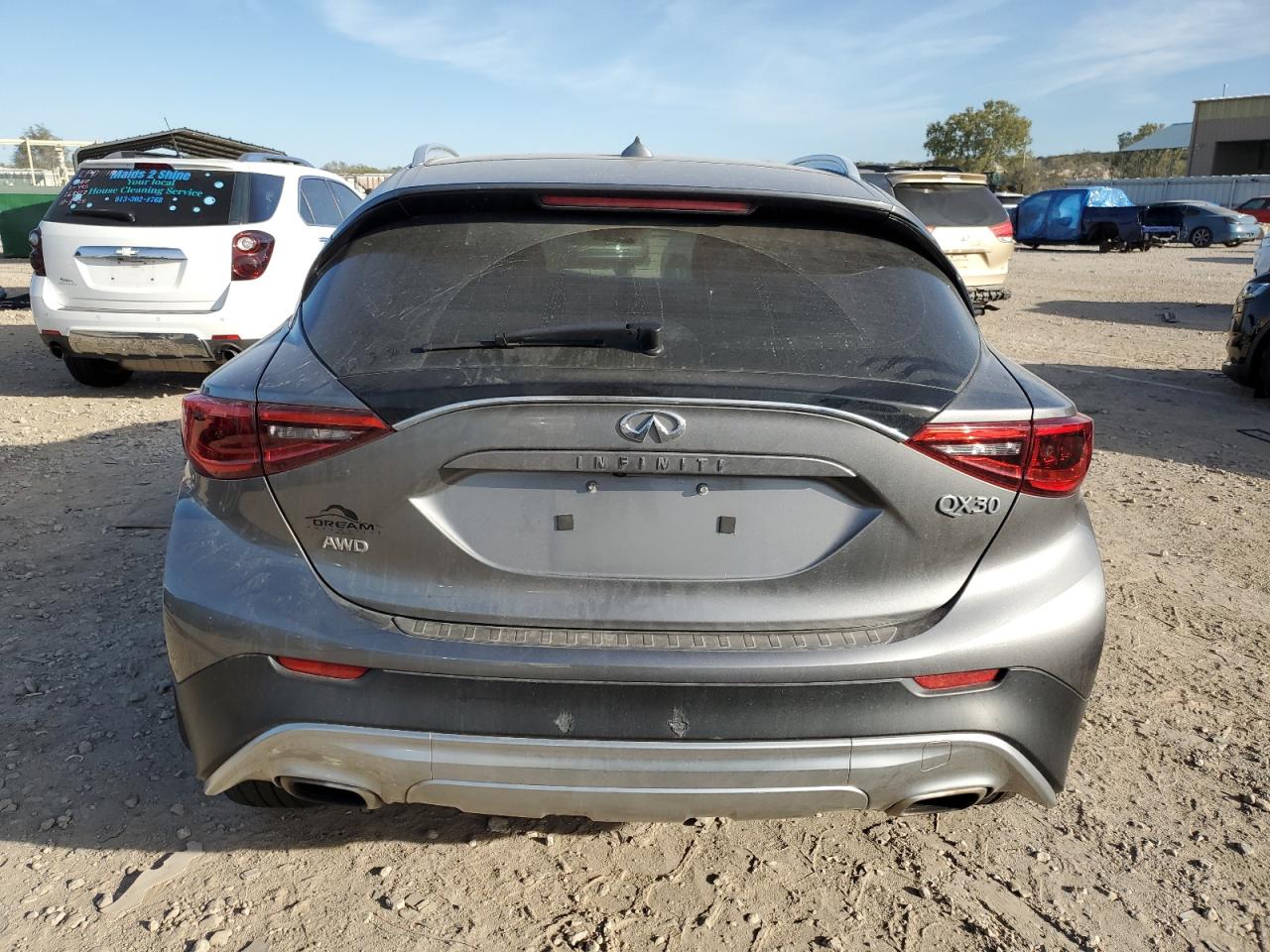 QX30 QX30