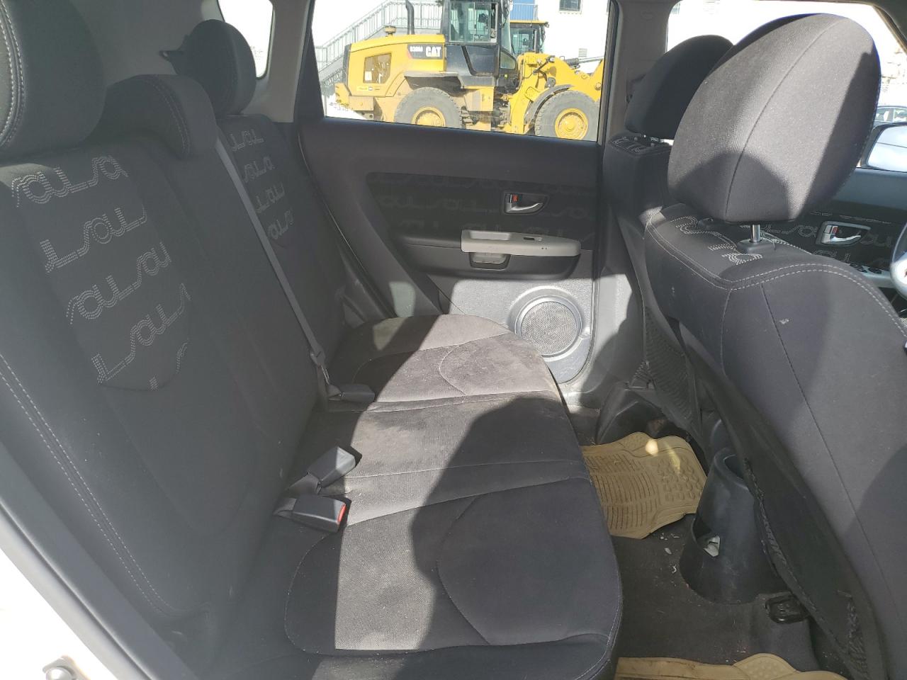 2012 Kia Soul + VIN: KNDJT2A60C7369396 Lot: 85078035